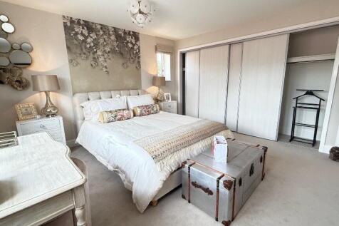 Fitted wardrobes
