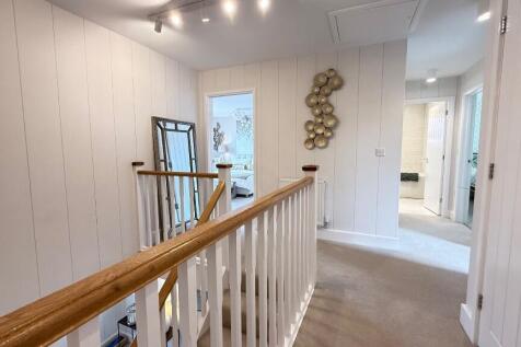 Ample storage