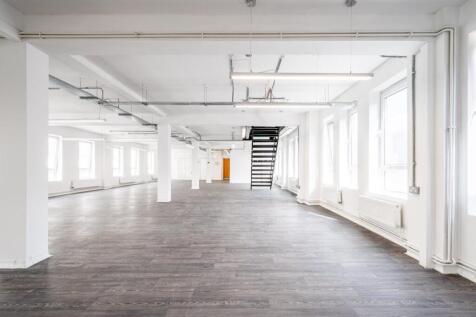 Universal Hse 34F  Low Res 10.jpg