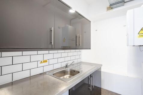 Universal Hse 34F  Low Res 1.jpg