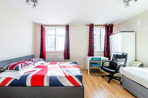 Cambridge Heath Rd 493  Low Res 11.jpg