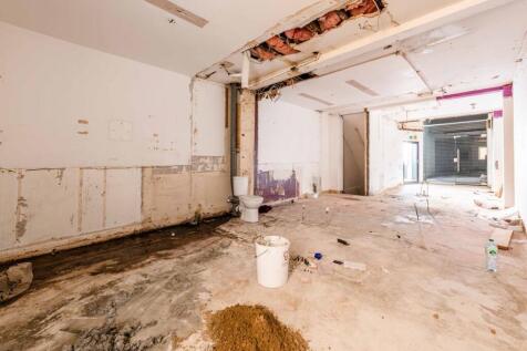 Cambridge Heath Rd 493  Low Res 14.jpg