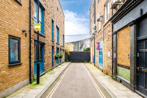 Kingsland Rd 93 GF  Low Res 12.jpg