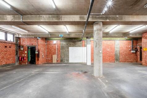 Bayford St Bus Centre U1 NEW  Low Res 10.jpg