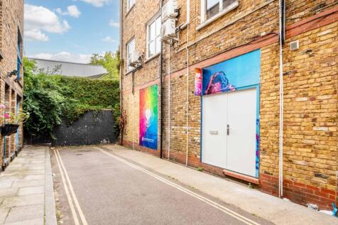 Kingsland Rd 93 Rear New  Low Res 14.jpg