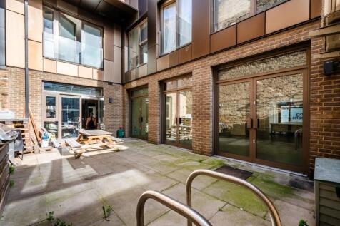 Heneage St 37 NEW  Low Res 13.jpg