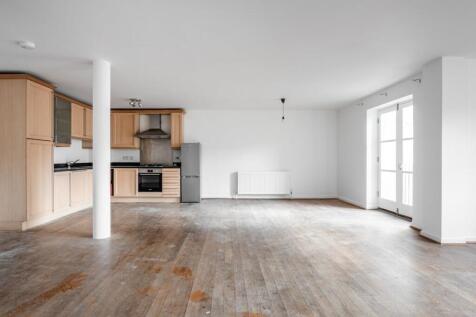 Woodseer St 28 F5  4.jpg