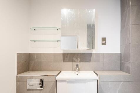 Woodseer St 28 F5  21.jpg