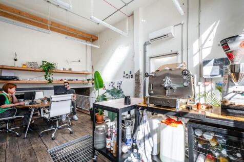 Hackney Rd 493495 NEW  Low Res 10.jpg