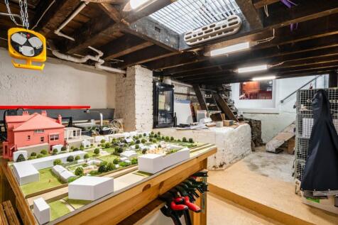 Hackney Rd 493495 NEW  Low Res 12.jpg