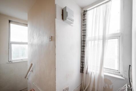 Homerton High St 191  Low Res 12.jpg