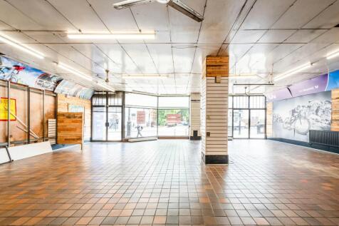 Clapham High St 4042  Low Res 1.jpg