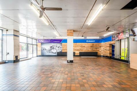 Clapham High St 4042  Low Res 4.jpg