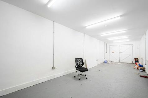 Hackney Rd 237  Low Res 12.jpg