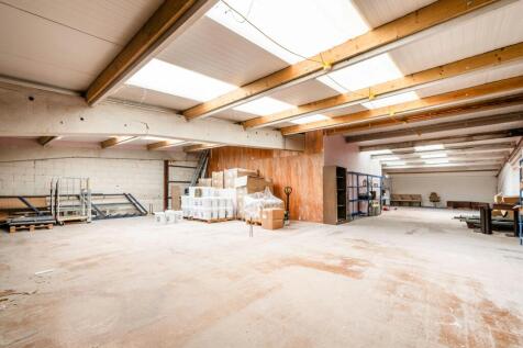 Forest Bus Pk U25  Low Res 20.jpg