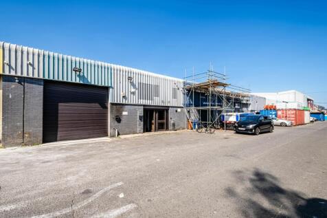 Forest Bus Pk U25  Low Res 24.jpg