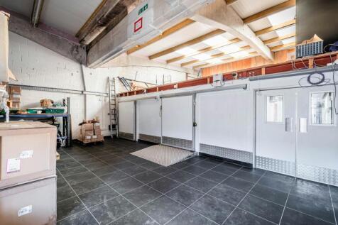 Forest Bus Pk U25  Low Res 1.jpg