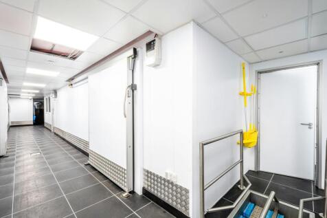 Forest Bus Pk U25  Low Res 5.jpg