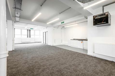 Universal House 301E  Low Res 11.jpg