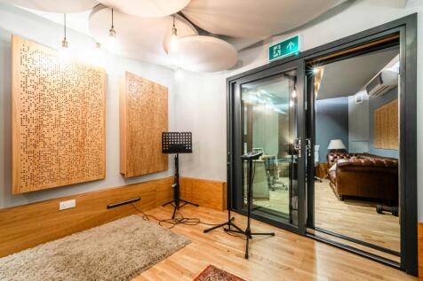 Dock St 15  Low Res 15.jpg