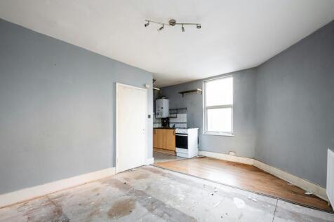 Homerton High St 191  Low Res 15.jpg