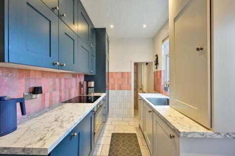 Kitchen - 1