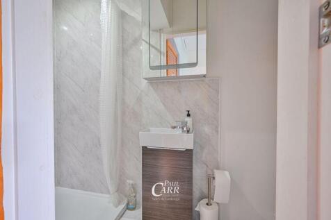 Master En-Suite