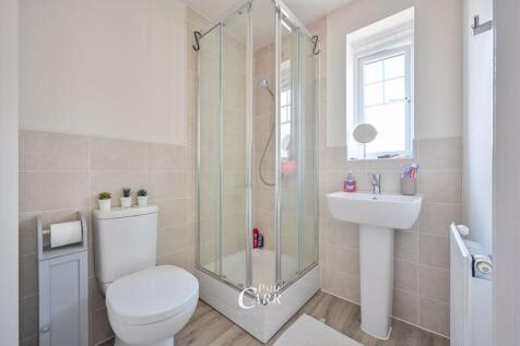 Master En-Suite
