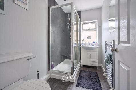 Master En-Suite