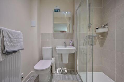 Master En-Suite