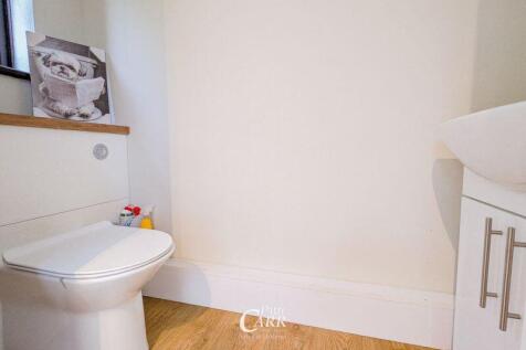 Downstairs Cloakroom