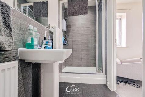 Master En-Suite