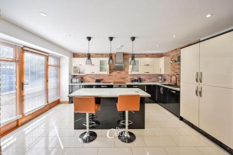 Kitchen / Breakfast Room