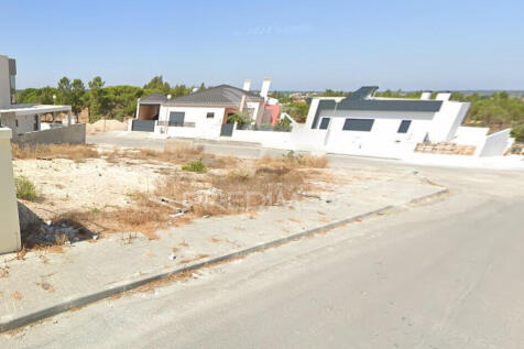 Plot Santo Andre