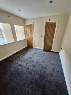 WhatsApp Image 2025-11-16 at 12.47.27 (2).jpeg