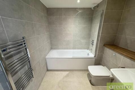 Main Bathroom