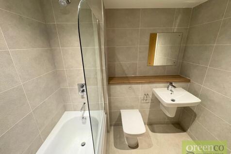 Main Bathroom