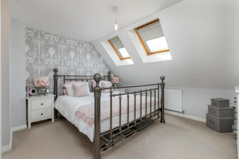 Main bedroom