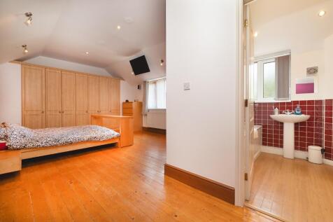 Master Bedroom 1