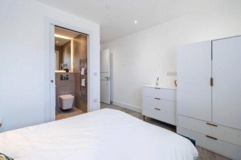 Show Flat
