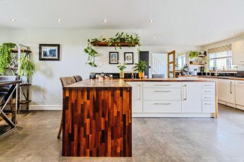 Kitchen 3