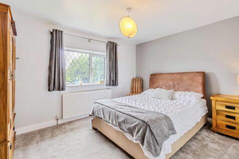 bedroom1