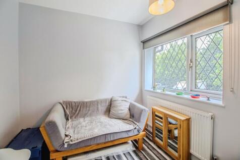 bedroom3