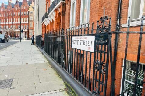 Pont St