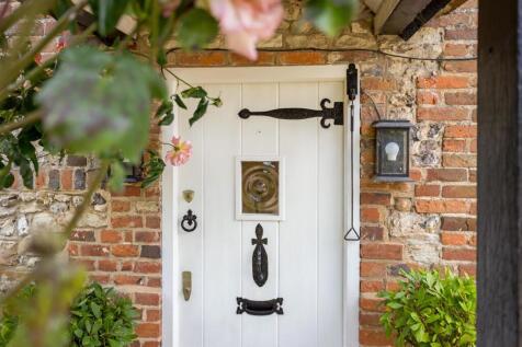 The Old Farmhouse 299849  (3).jpg