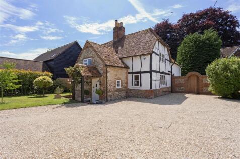The Old Farmhouse 299849  (2).jpg