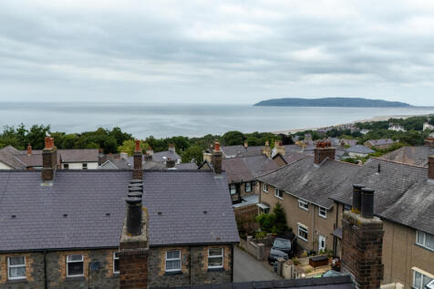 GILFACHROAD-13 T202506302001.jpg