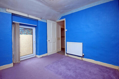 Bed 2- 12 Snowdon St Pen Y Groes-12 T202508131410.jpg