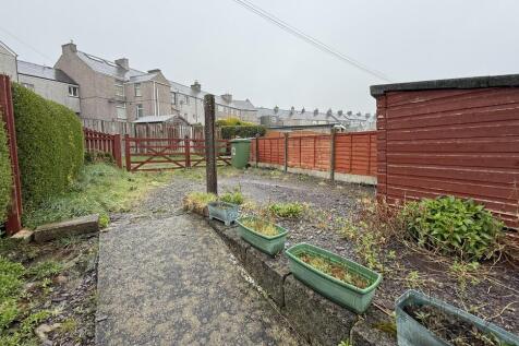 Outside 12 Snowdon St Pen Y Groes-4 T202508131410.jpg