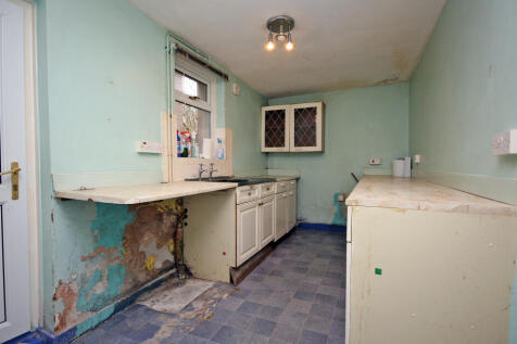 Kitchen 12 Snowdon St Pen Y Groes-7 T202508131410.jpg